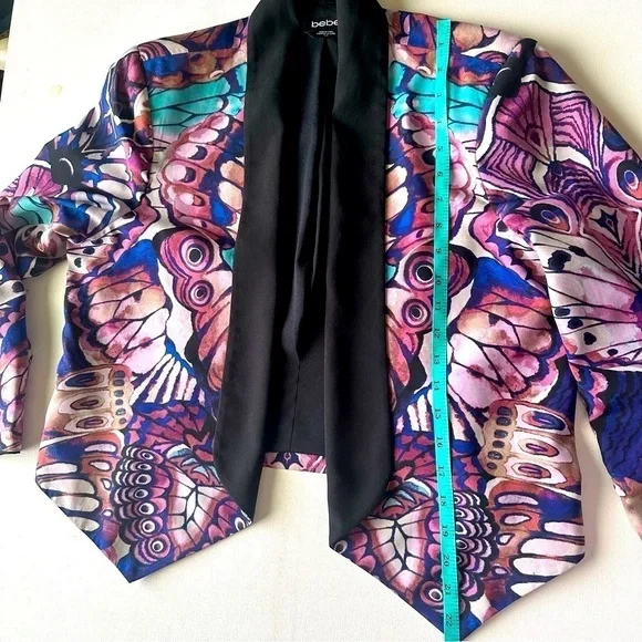 Bebe Womens Jacket size Large butterfly floral print - Picture 9 of 13